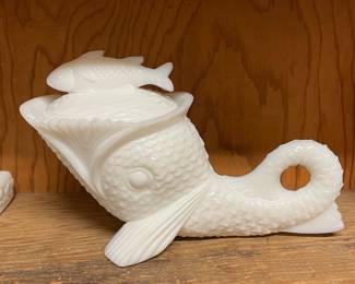 Extensive Milk Glass Collection. Photo 7 of 7.