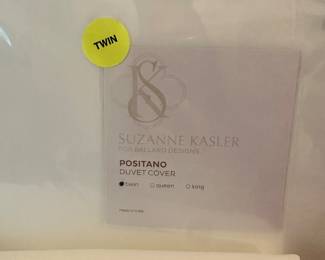 Suzanne Kasler linens