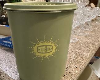 Vintage Tupperware Cookie container