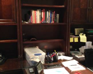 Quality Mahogany Wood Bookcase Office Storage Section