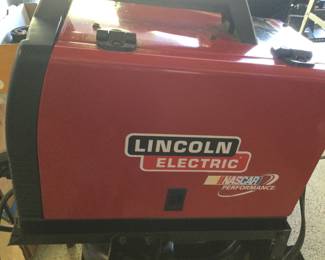 Side View Lincoln 125 Pro Core Welder