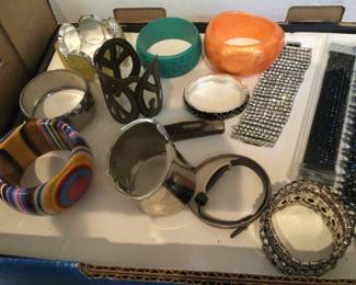 Lots of Vintage Jewelry