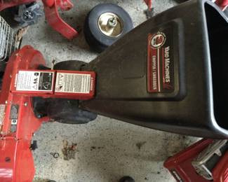 Yard Machines Chipper - Shredder - Bagger Like New