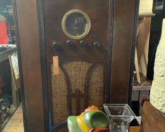 rca victor radio, vintage decor