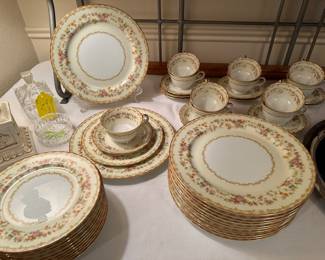 Noritake Columbine service for 12 (minus one cup and one salad plate)….very good condition 