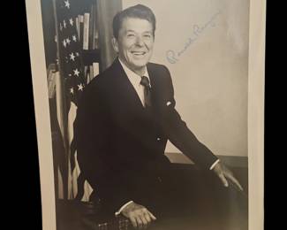 Signed memorabilia Ronald Reagan