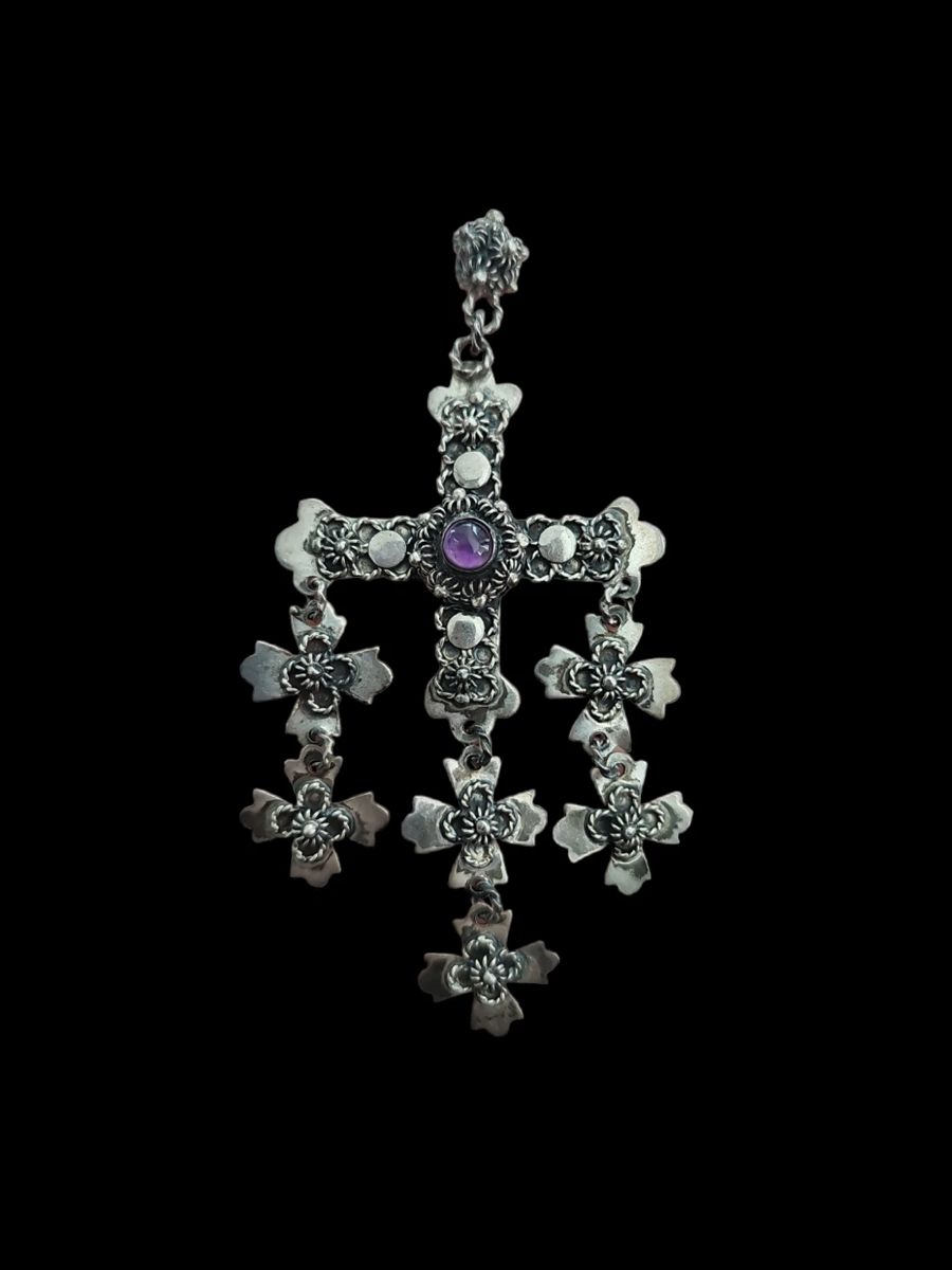 Sterling Silver Vintage Yalalag cross signed Mexico with Amethyst 