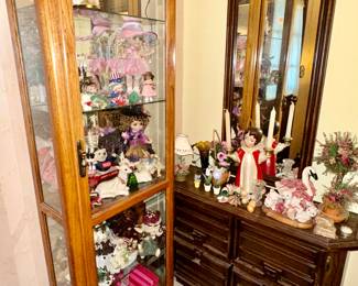 Small curio cabinet 
Vintage entry table with mirror 
