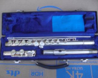 Gemeinhardt M2 flute