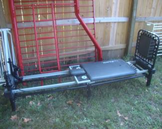 Aero Pilates rowing machine