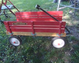 Radio Flyer town and country wagon