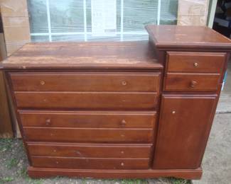 Mahogany dresser