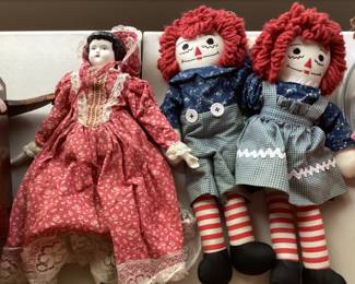 Raggedy Ann & Andy dolls
