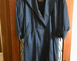 Vintage women’s clothing 