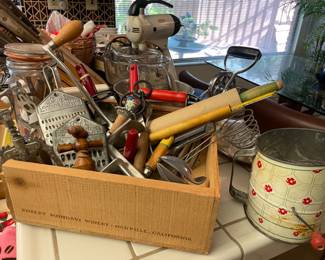 Vintage kitchenware 