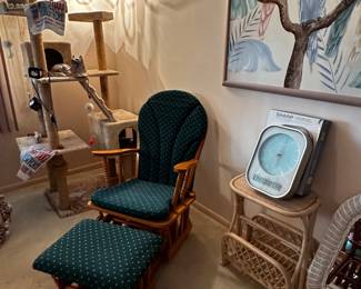 Rock/glee chair and stool