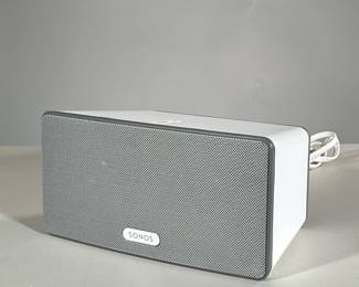 SONOS PLAY3 SPEAKER | l. 11 x w. 7 x h. 5 in