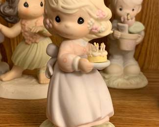 Precious Moments Figurines