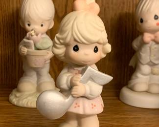 Precious Moments Figurines