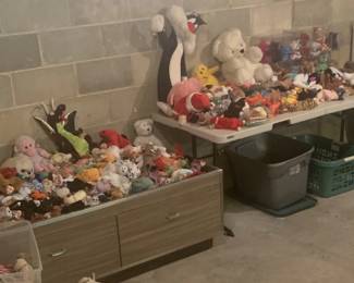 Beanie Babies & other stuffed animals