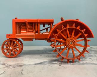 Diecast Allis-Chalmers Steel Wheels Tractor 1/16, Orange