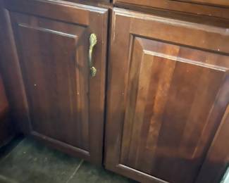 Base Cabinets in Kitchen