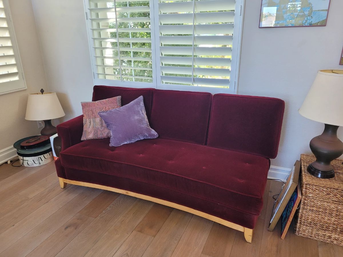 Newports Best Estate Sale in San Clemente, CA starts on 10/7/2023