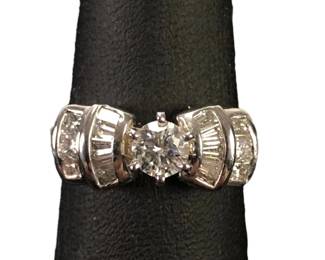 14K White Gold Diamond Engagement Ring