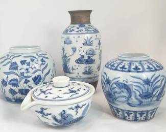 Chinese Blue and White Porcelain Vases Cups
