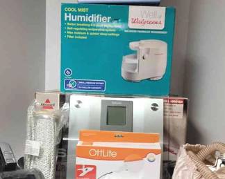 Bissell Green Machine Cleaner, Two Humidifier, Beurer Scale And More