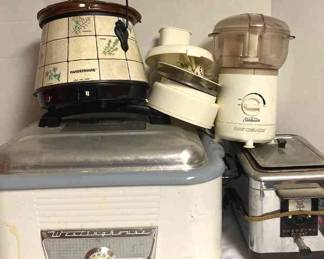 Vintage Cooking Appliances Crockpot, Fryer, And Food Processor 