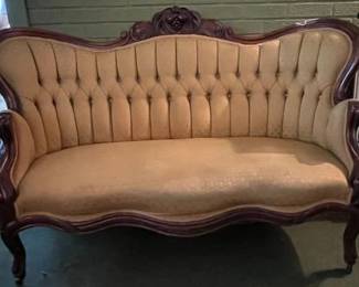 Victorian Settee 
