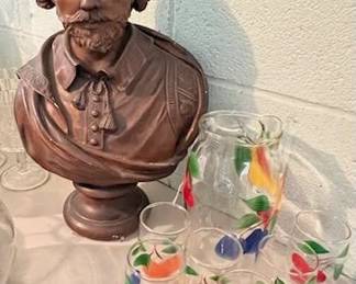 Shakespeare Bust...Fire King Juice Set