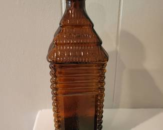 Drakes Plantation Bitters bottle