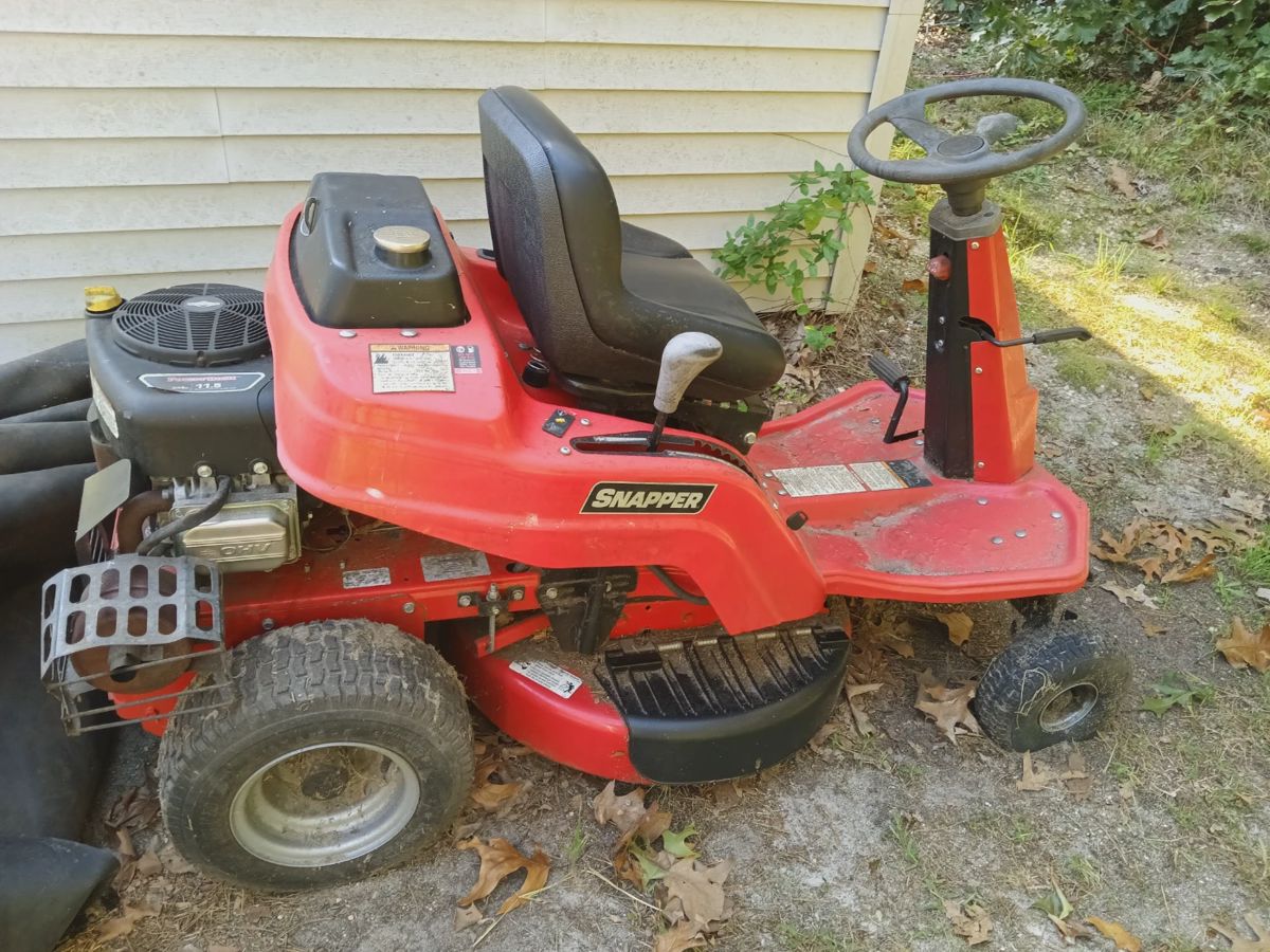 Willow Tree Estate Sales in EHC/Lower Bank... starts on 10/14/2023