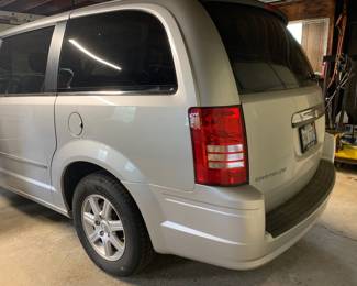 Chrysler Van