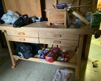 Work bench