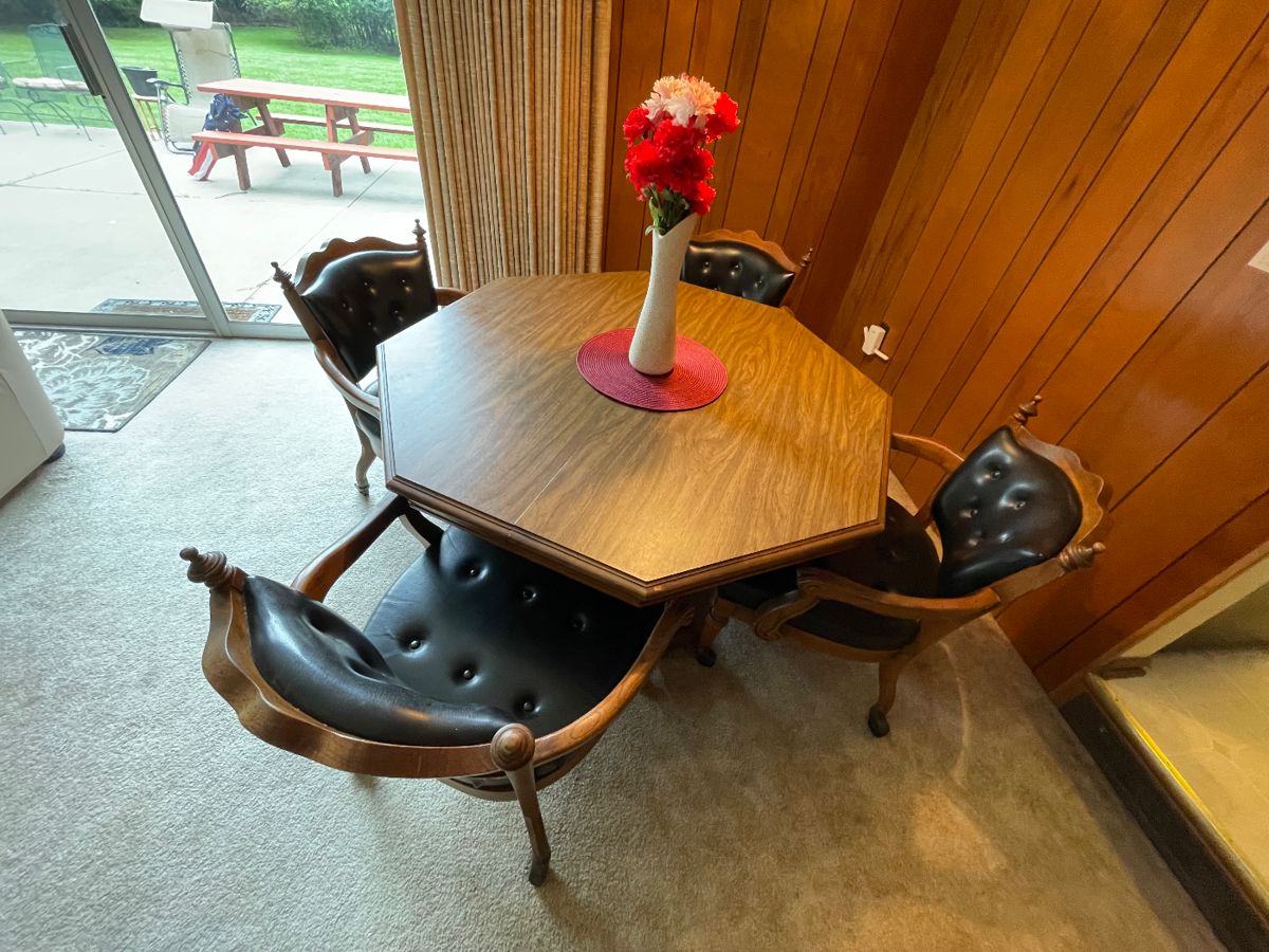 FABULOUS FARMINGTON ESTATE SALE! PACKED WITH... starts on 9/30/2023