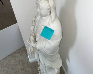 Buddhist Relic Statue