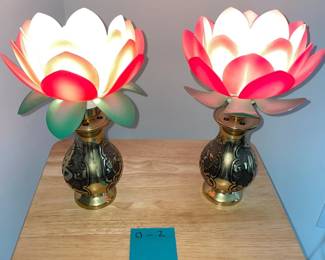 Set Of 2 Flower Lamp