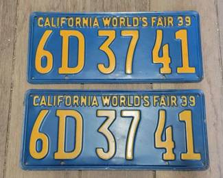 #7108 • 1939 California Worlds Fair License Plate Pair
