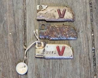 #7187 • 3 California WWII "V" Registration Tags

