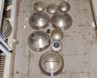 #7284 • (9) HubCaps
