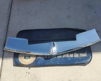 #7534 • 1954 Willys Center Grille Bar
