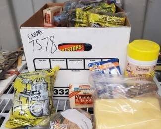 #7578 • Box Full of Cleaning Products
