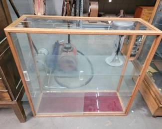 #518 • Glass Display Case
