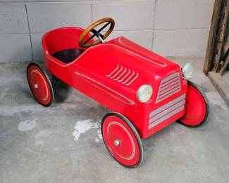 #542 • Roadster Peddle Car
