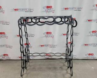 #563 • Horseshoe saddle rack
