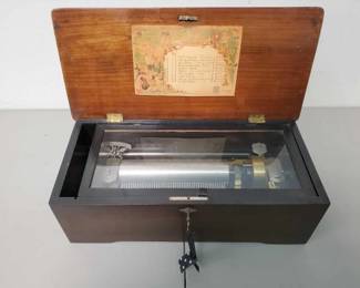 #581 • Antique 10 Song Cylinder Music Box
