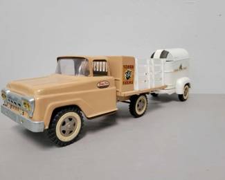 #651 • Tonka farms truck and trailer
